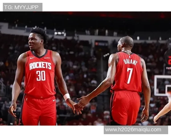 2017年NBA火箭队与老鹰队激战回顾精彩瞬间与赛季亮点分析